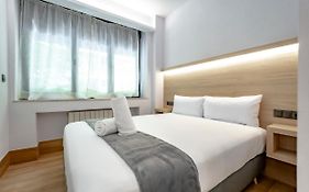 Dobohomes - Montesa 20 Apartamentos
