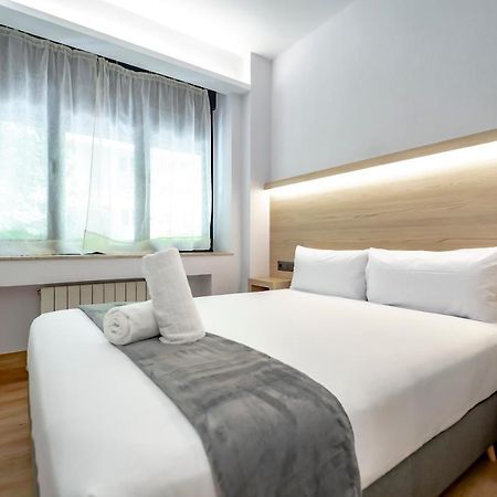 Dobohomes - Montesa 20 Apartamentos Madrid Exterior photo