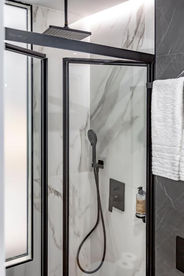 Dobohomes - Montesa 20 Apartamentos Madrid Room photo