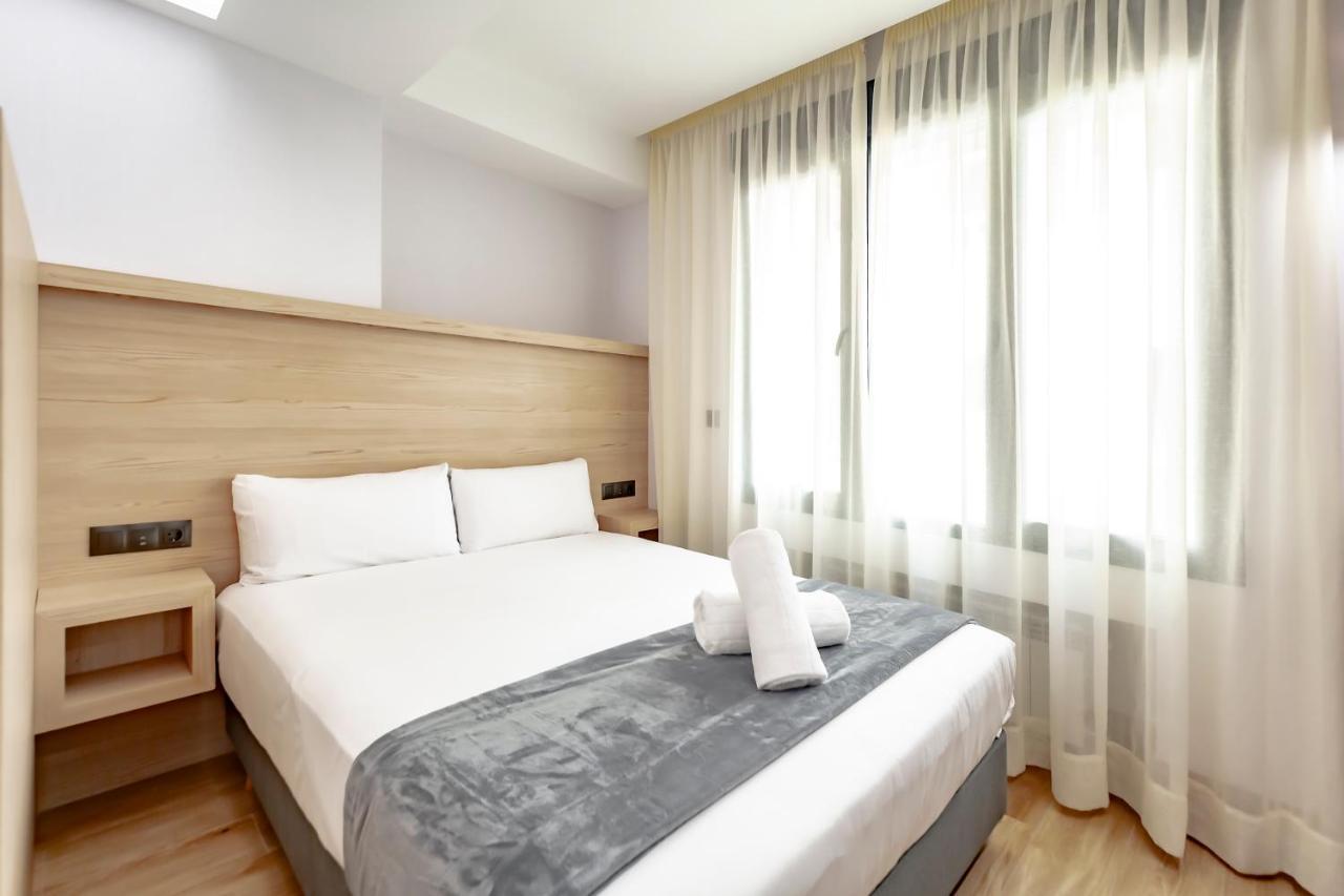 Dobohomes - Montesa 20 Apartamentos Madrid Exterior photo